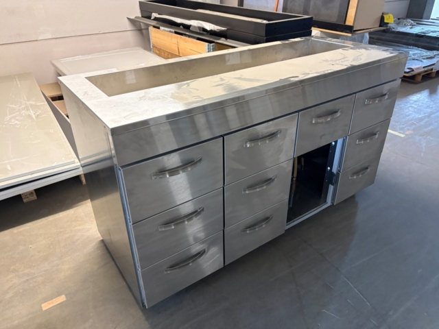 1535819-1 Kylränna med lådsektion - Inox Baltic KTL/FT-16010 - 2024