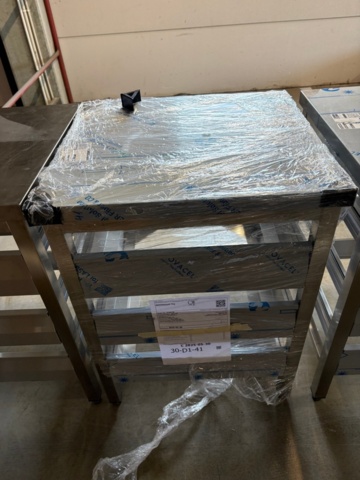 1535824-3 Rostfria stativ med hyllplan - 3 st