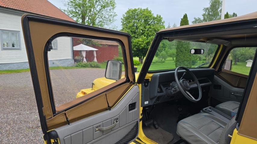 1471483-57 Jeep Wrangler 4.2 4WD Islander YJ Automatisk, 114hk, 1990