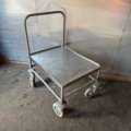 1405925-1 Rostfri vagn på hjul