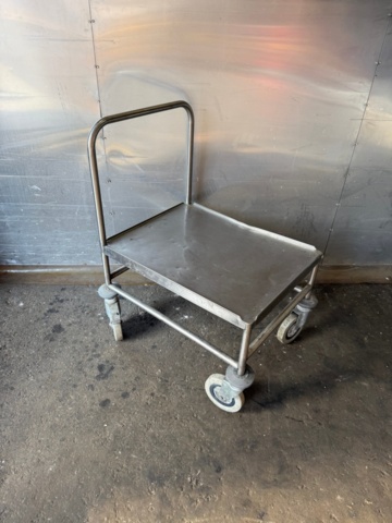 1405925-2 Rostfri vagn på hjul