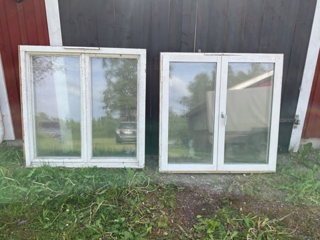1473382-1 2 st. öppningsbara 3-glasfönster  12/12