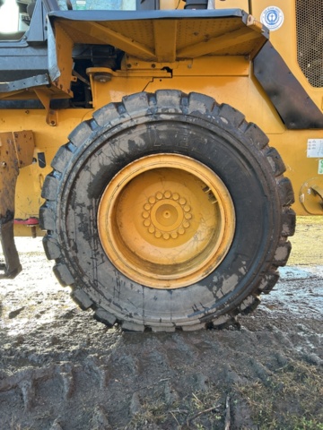 1538479-19 Hjullastare Cat 926M