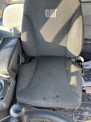 1538479-43 Hjullastare Cat 926M