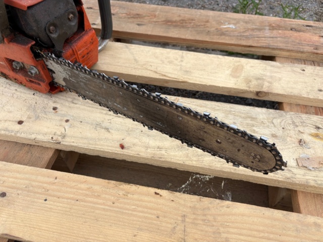 1535833-5 Chainsaw – Husqvarna 55 Air Injection