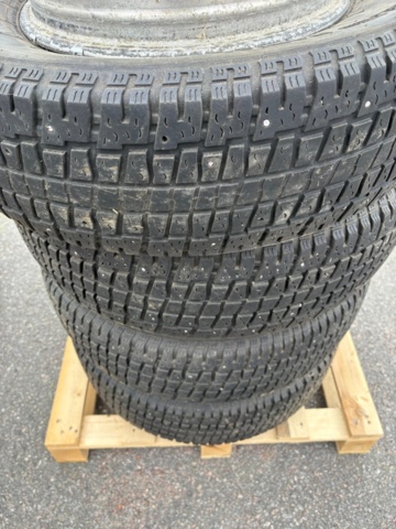 1535837-5 Kompletthjul 4 st med aluminiumfälgar Jeep Cherokee XJ