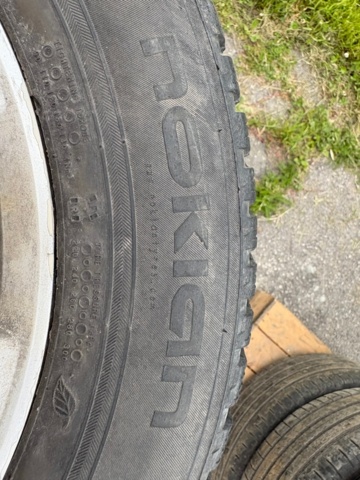 1535839-4 Kompletthjul 4 st med navkapslar – Saab