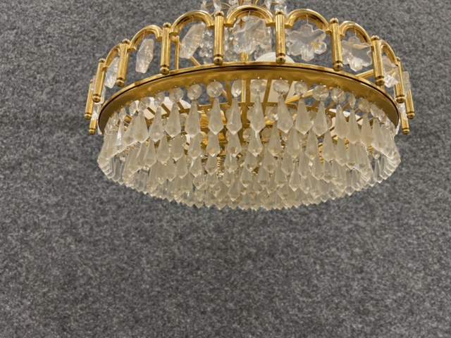 1538520-3 Taklampa