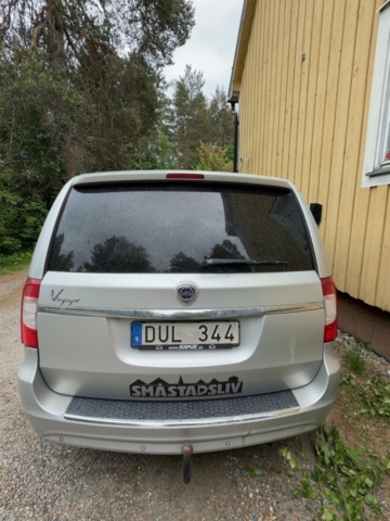 1529757-4 Lancia Voyager 2.8 Automatisk, 163hk, 2012
