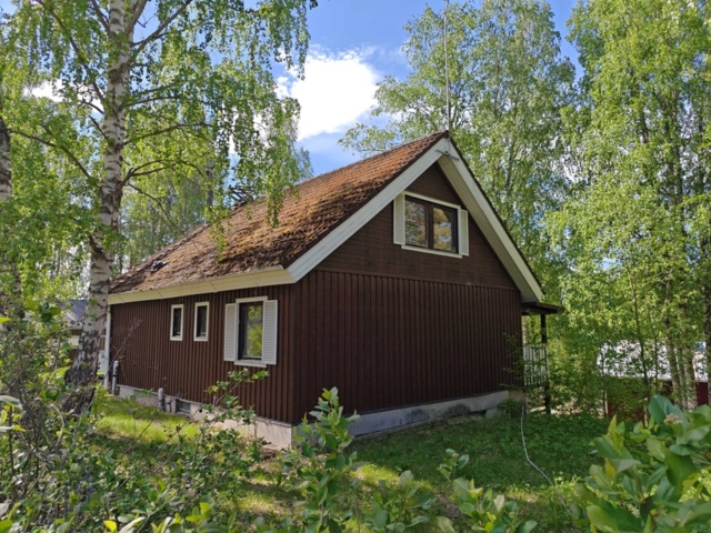 1401373-4 Fastighet Boden Svartlå 1:77