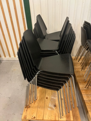 1535843-3 Stapelbara stolar - 58 st