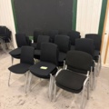 1535844-1 Konferensstolar med klädd sits och rygg - 29 st