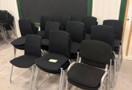 1535844 Konferensstolar med klädd sits och rygg - 29 st