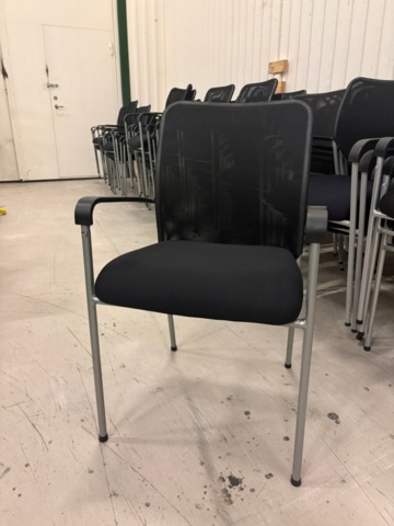 1535845-5 Konferensstolar med armstöd - 74 st