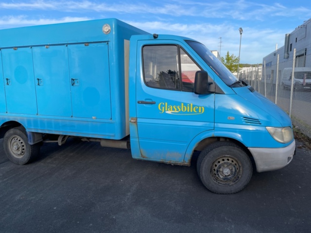 1538661-5 Glassbilen