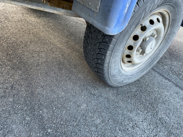 1538661-27 Glassbilen