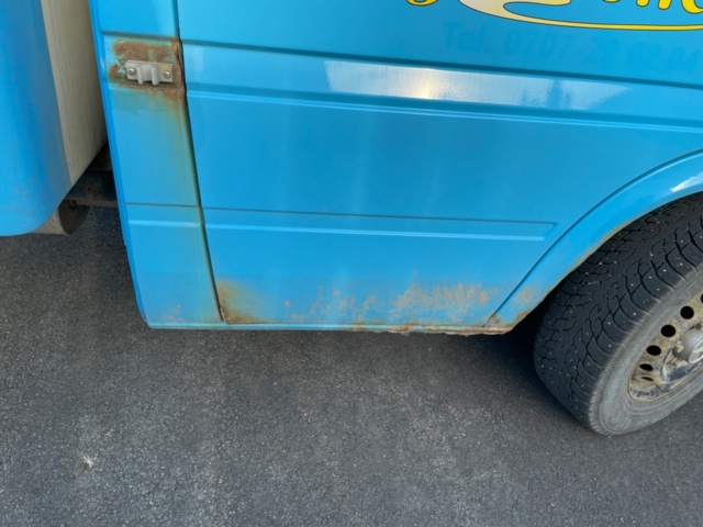 1538661-30 Glassbilen