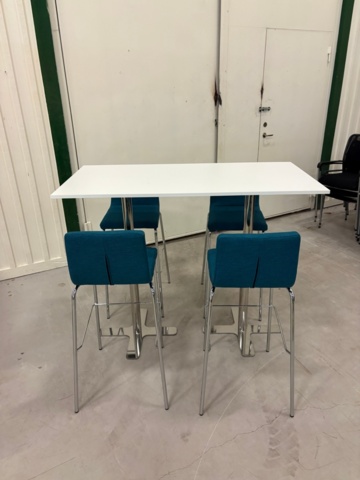1535849-6 Barbord med 4 barstolar