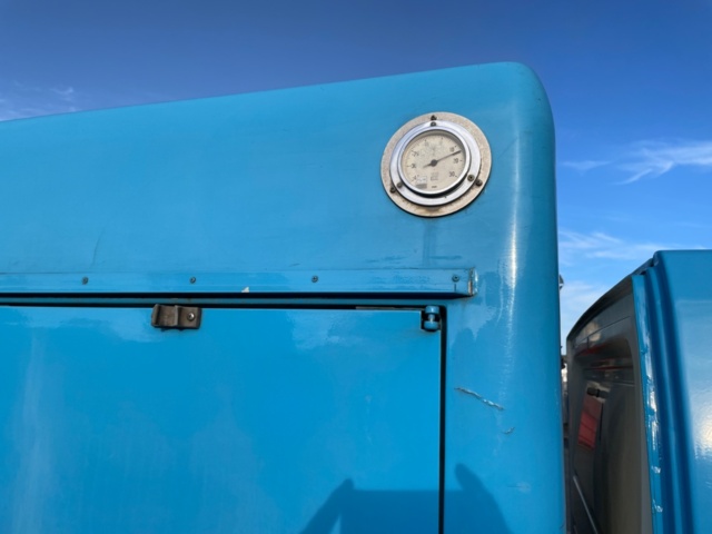 1538661-33 Glassbilen