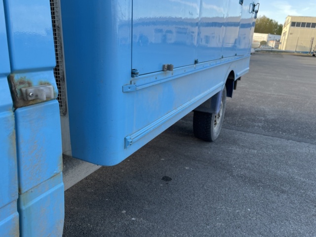 1538661-47 Glassbilen