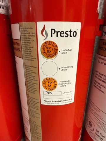 1482495-8 Samling med brandsläckare och förvaringslådor - Presto / Permalex