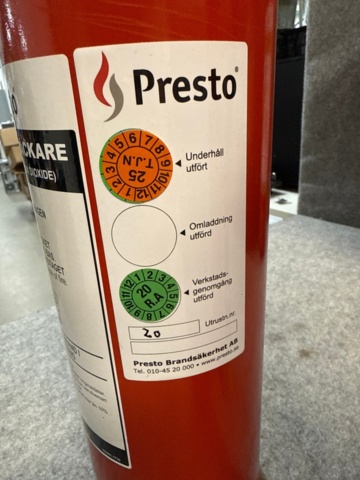 1482495-10 Samling med brandsläckare och förvaringslådor - Presto / Permalex