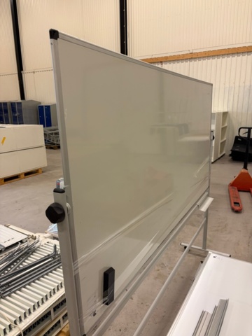 1535874-3 Whiteboardtavlor med tillbehör