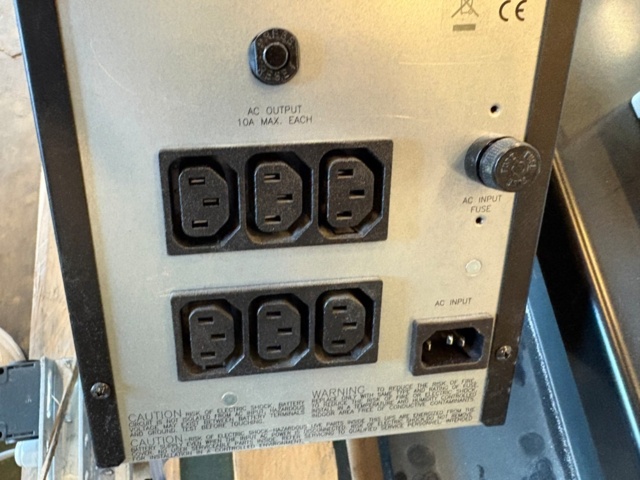 1535882-13 Industriport med drivsystem och styrutrustning - Nordic Door AB