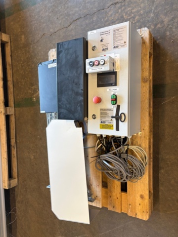 1535882-4 Industriport med drivsystem och styrutrustning - Nordic Door AB