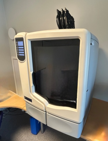 1427860-1 3D Printer – Stratasys uPrint SE Plus – 2011