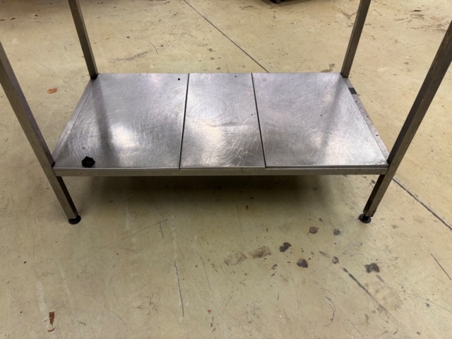 1475280-2 Arbetsbord med hyllplan