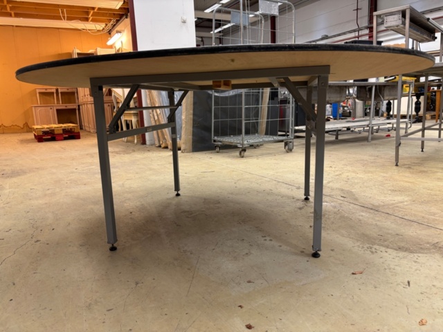 1475281-2 Fällbara runda bord – 5 st