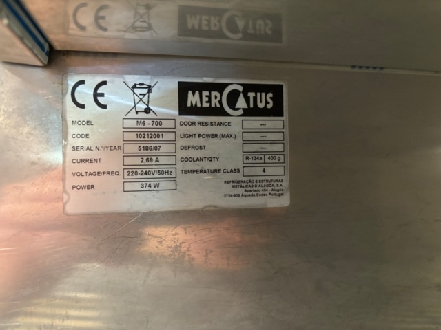 1475282-6 Kylskåp – Mercatus M6-700