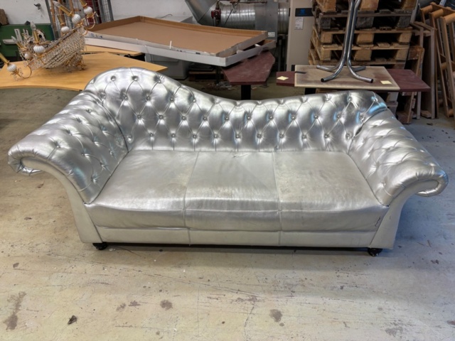 1475287-1 Chesterfieldsoffor – 2 st