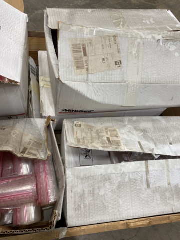 1539449-3 Approximately 6000 pcs Plastic bags 250*350mm