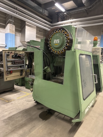 1373149-5 CNC-bearbetningsmaskin - Matsuura MC-510V - 1991 - Reparationsobjekt