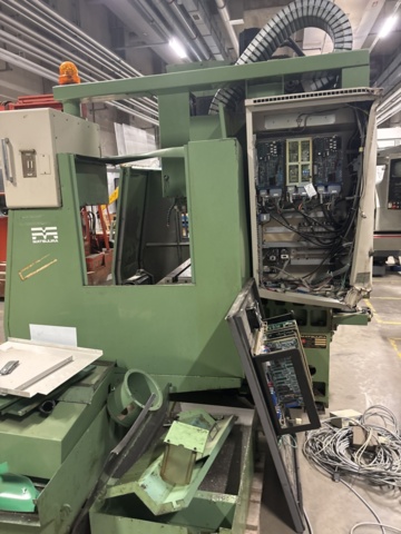 1373149-14 CNC-bearbetningsmaskin - Matsuura MC-510V - 1991 - Reparationsobjekt