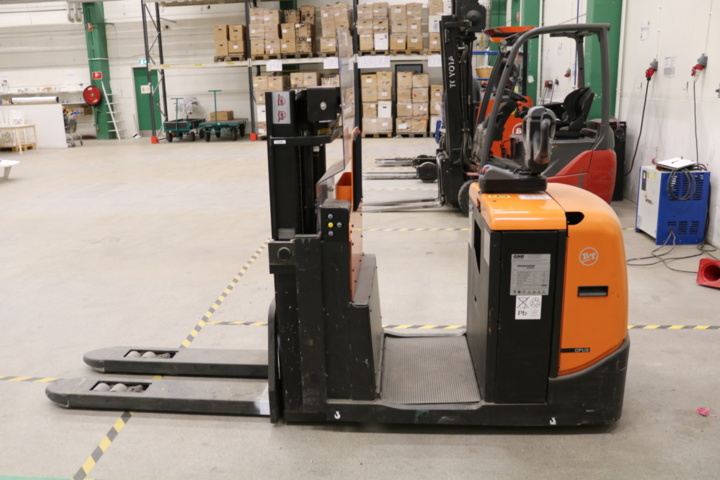 1514957-5 Plocktruck. BT Opus OSE250. 2011