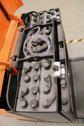 1514957-21 Plocktruck. BT Opus OSE250. 2011