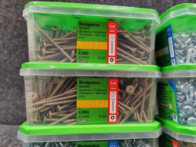 1539404-3 8 st Förpackningar Montageskruv, Essve