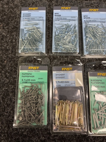 1536797-3 Sheet metal nails, nailing nails, staples, dowels from Fast