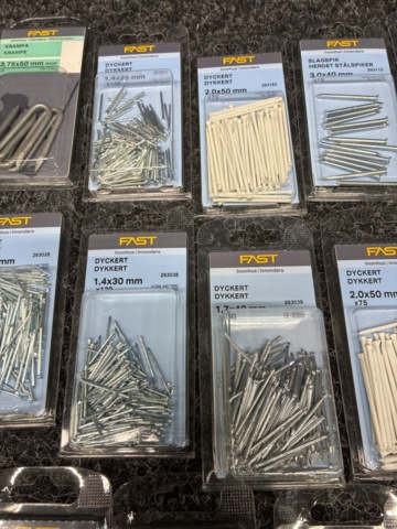 1536797-9 Sheet metal nails, nailing nails, staples, dowels from Fast