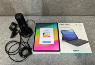 1511293 iPad Pro 12.9" Wi-Fi 256GB with keyboard holder, camera and mic
