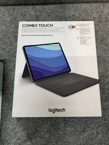 1511293-5 iPad Pro 12.9" Wi-Fi 256GB with keyboard holder, camera and mic