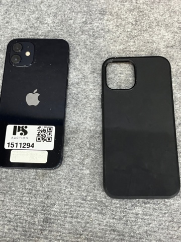 1511294-6 Apple Iphone 12 64gb A2172 with case
