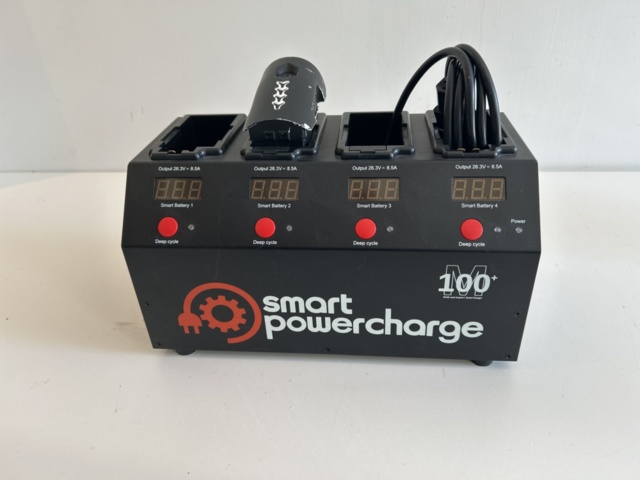 1539584-1 Battery charging station - Smart Powercharge SPC M100+