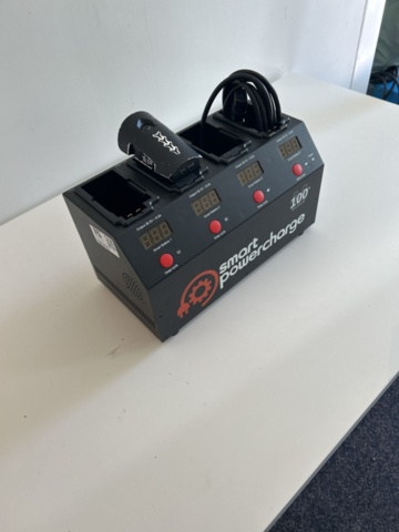 1539584-3 Battery charging station - Smart Powercharge SPC M100+