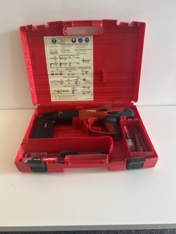 1539604-1 Fastening tool with accessories - Hilti DX 460