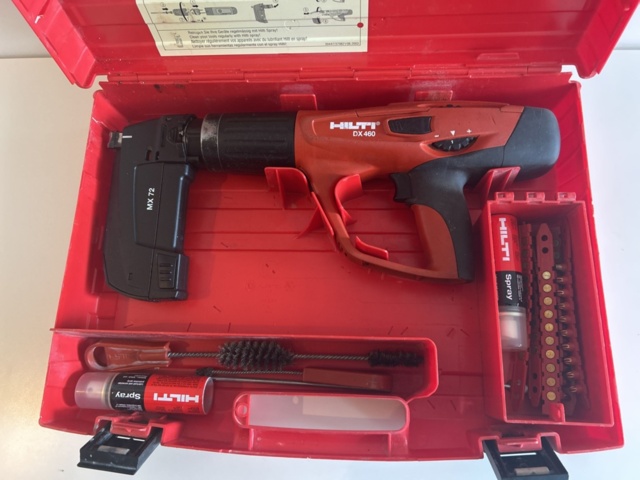 1539604-4 Fastening tool with accessories - Hilti DX 460