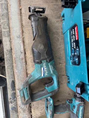 1405932-4 6st Makita maskiner